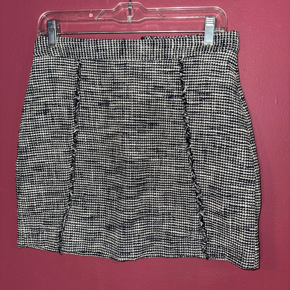 Zara blue & white tweed mini skirt with zipper closure  - Medium